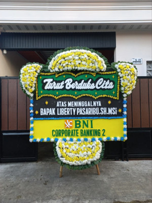 Papan Bunga Duka di Bunut